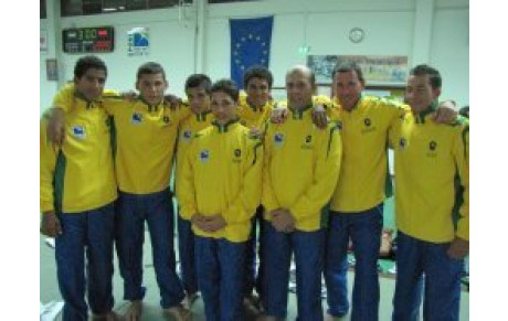 Remise des survêtements avant France Equipe Cadets