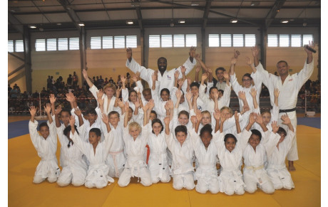 TEDDY RINER A LA REUNION - Judo à la Montagne