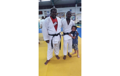 2 nouvelles ceintures noires au club - 18 Décembre 2017